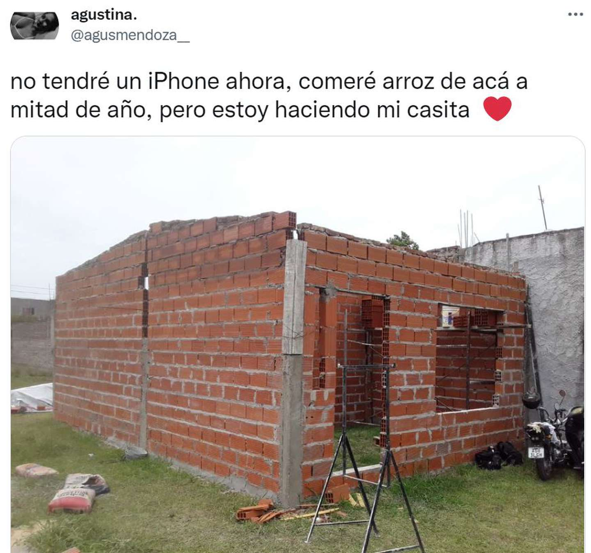 La imagen que comparti&oacute; Agustina en Twitter. (Foto: Twitter @agusmendoza).