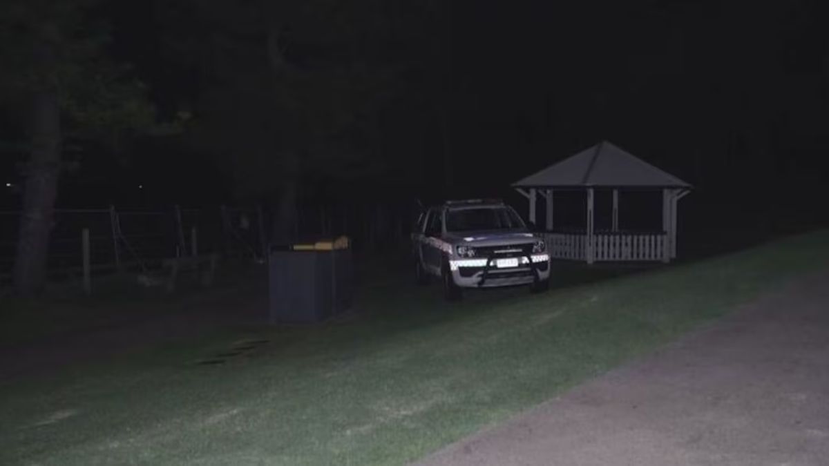 Tragedia en Australia: intentaba sacar una foto, resbaló, cayó por un acantilado y murió