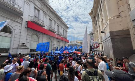 La marcha de la CGT en Santa Fe La marcha de la CGT en Santa Fe