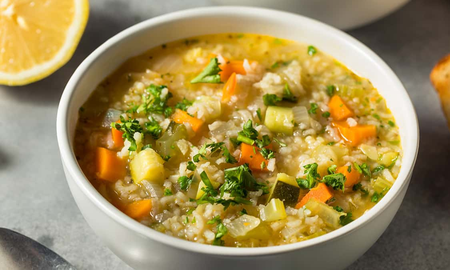 Sopa de arroz: la receta fácil y económica, perfecta para los días de mucho frío Sopa de arroz: la receta fácil y económica, perfecta para los días de mucho frío