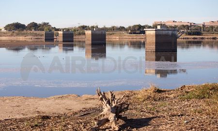 Aire de Santa Fe | Bajante del Paraná el río perfota el cero en Santa Fe MT 5.jpg