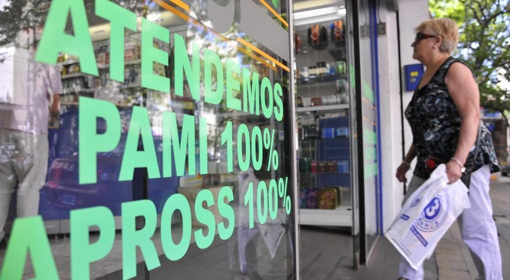 En Santa Fe las farmacias seguirán atendiendo a afiliados del PAMI