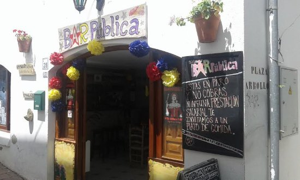 El insólito requisito que puso un bar para dar comida gratis a las personas