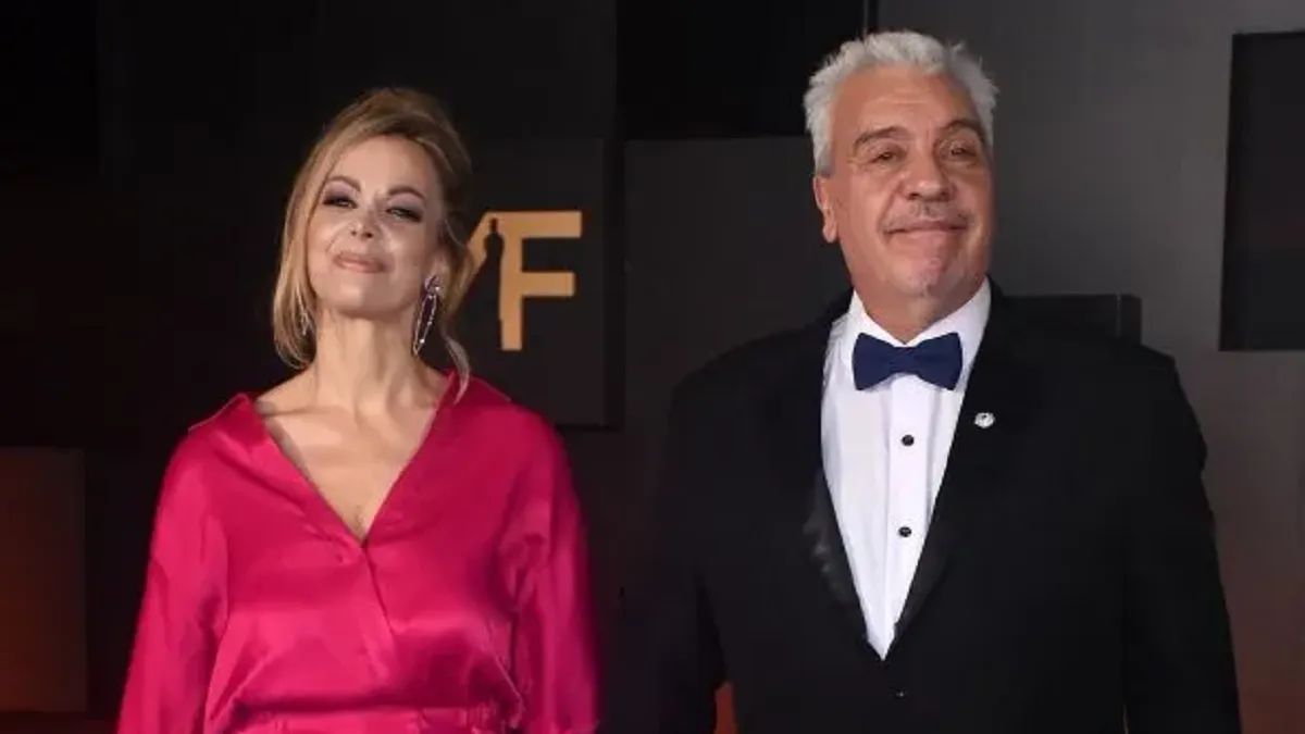 Coco Sily y Caramelito Carrizo finalizaron su relación. Coco Sily y Caramelito Carrizo finalizaron su relación.