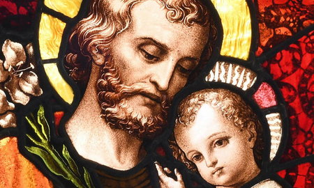 Descubre cómo San José puede inspirarte a proteger y guiar a tu familia con su ejemplo de vida. Descubre cómo San José puede inspirarte a proteger y guiar a tu familia con su ejemplo de vida.