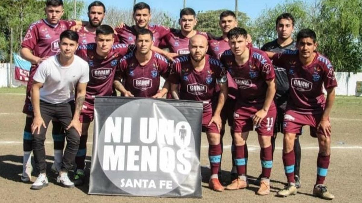 El Cadi explicó cuál es la postura por la polémica bandera del Ni Uno Menos que usó el plantel