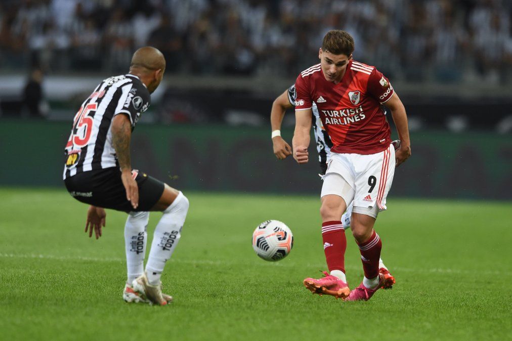 Copa Libertadores: River estuvo muy lejos de la épica y Mineiro lo eliminó
