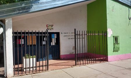 Aire de Santa Fe | leptospirosis en el CAF 24 de Las Flores 004.jpg