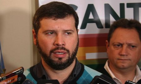 David Reniero y detrás Ricardo Giusepponi, también implicado en la misma causa. David Reniero y detrás Ricardo Giusepponi, también implicado en la misma causa.