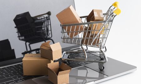 El comercio electrónico está cada vez más expandido yhoy es posible encontrar online casi cualquier producto. El comercio electrónico está cada vez más expandido yhoy es posible encontrar online casi cualquier producto.