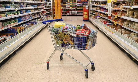 Verano 2024: consumo responsable y stockeo en casa para combatir la inflación Verano 2024: consumo responsable y stockeo en casa para combatir la inflación