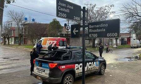 El accidente de tránsito ocurrió este miércoles en inmediaciones de Rivadavia y Castelli, en el norte de la ciudad de Santa Fe El accidente de tránsito ocurrió este miércoles en inmediaciones de Rivadavia y Castelli, en el norte de la ciudad de Santa Fe