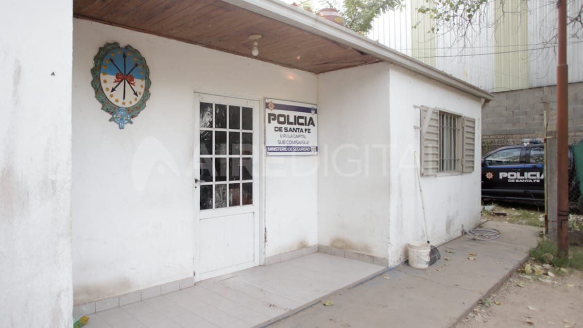 Subcomisar&iacute;a 4ta. Colastin&eacute; Norte: para los vecinos de Colastin&eacute; Sur que tienen que denunciar los hechos delictivos y se trasladan en colectivo, deben tomar un coche hasta La Guardia y otro que los lleve a Colastin&eacute; Norte.