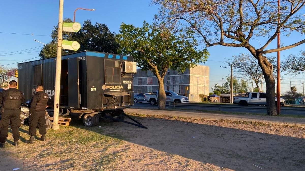 Barrio Barranquitas: el Gobierno de la porvincia de Santa Fe instaló una casilla policial
