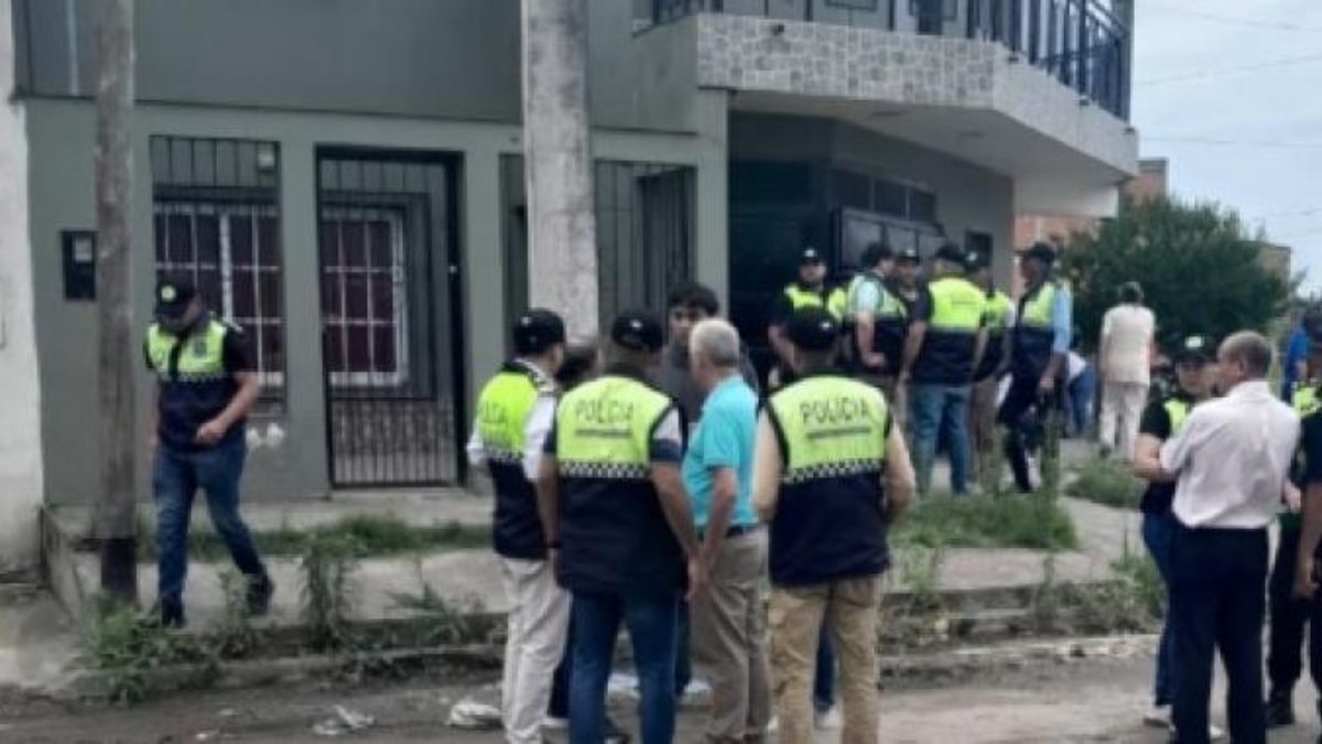 Un contador de 52 años fue hallado sin vida dentro de un freezer.