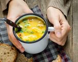Existe la falsa creencia de que un plato invernal y sabroso debe ser obligatoriamente pesado o desbordante de calorías vacías. Existe la falsa creencia de que un plato invernal y sabroso debe ser obligatoriamente pesado o desbordante de calorías vacías.
