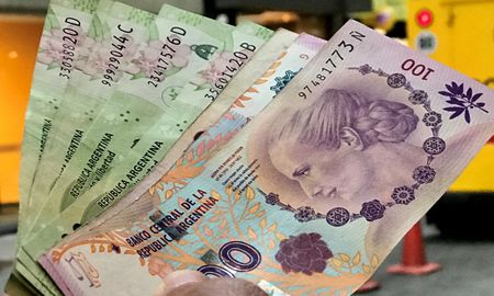 El impacto final sobre la economía estará determinadoprincipalmente por la duración de la nueva ola de contagios, las nuevasrestricciones y el ritmo de vacunación. El impacto final sobre la economía estará determinadoprincipalmente por la duración de la nueva ola de contagios, las nuevasrestricciones y el ritmo de vacunación.