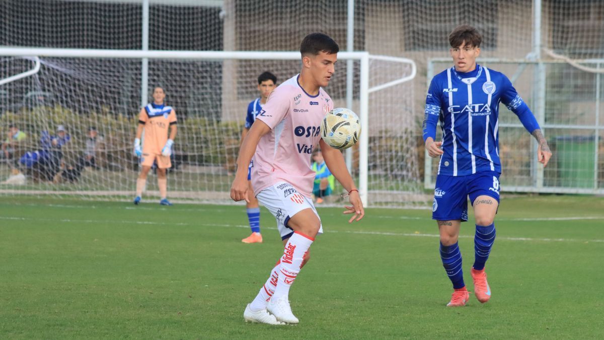 Unión venció 1 a 0 a Godoy Cruz por el torneo de Reserva.