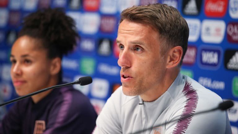 El DT inglés elogió a la Selección Argentina de Fútbol Femenino antes del partido