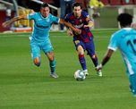 A partir de las 17, el Barcelona de Messi visita al Sevilla de Lucas Ocampos en Ramón Sánchez Pizjuán. A partir de las 17, el Barcelona de Messi visita al Sevilla de Lucas Ocampos en Ramón Sánchez Pizjuán.