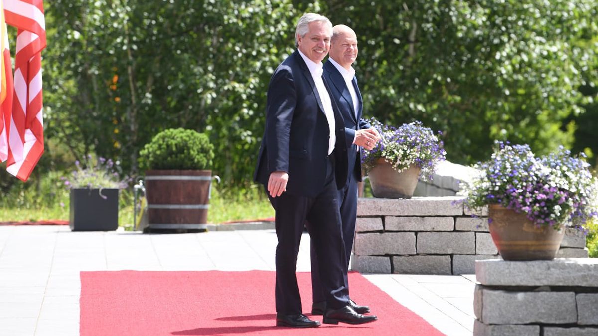 Alberto Fernández y el canciller alemán en el G7.