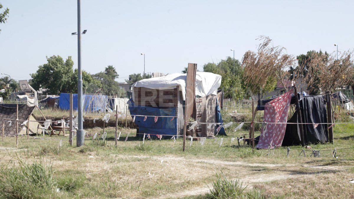 Se cumple un mes de las usurpaciones en los terrenos federales y todo sigue igual