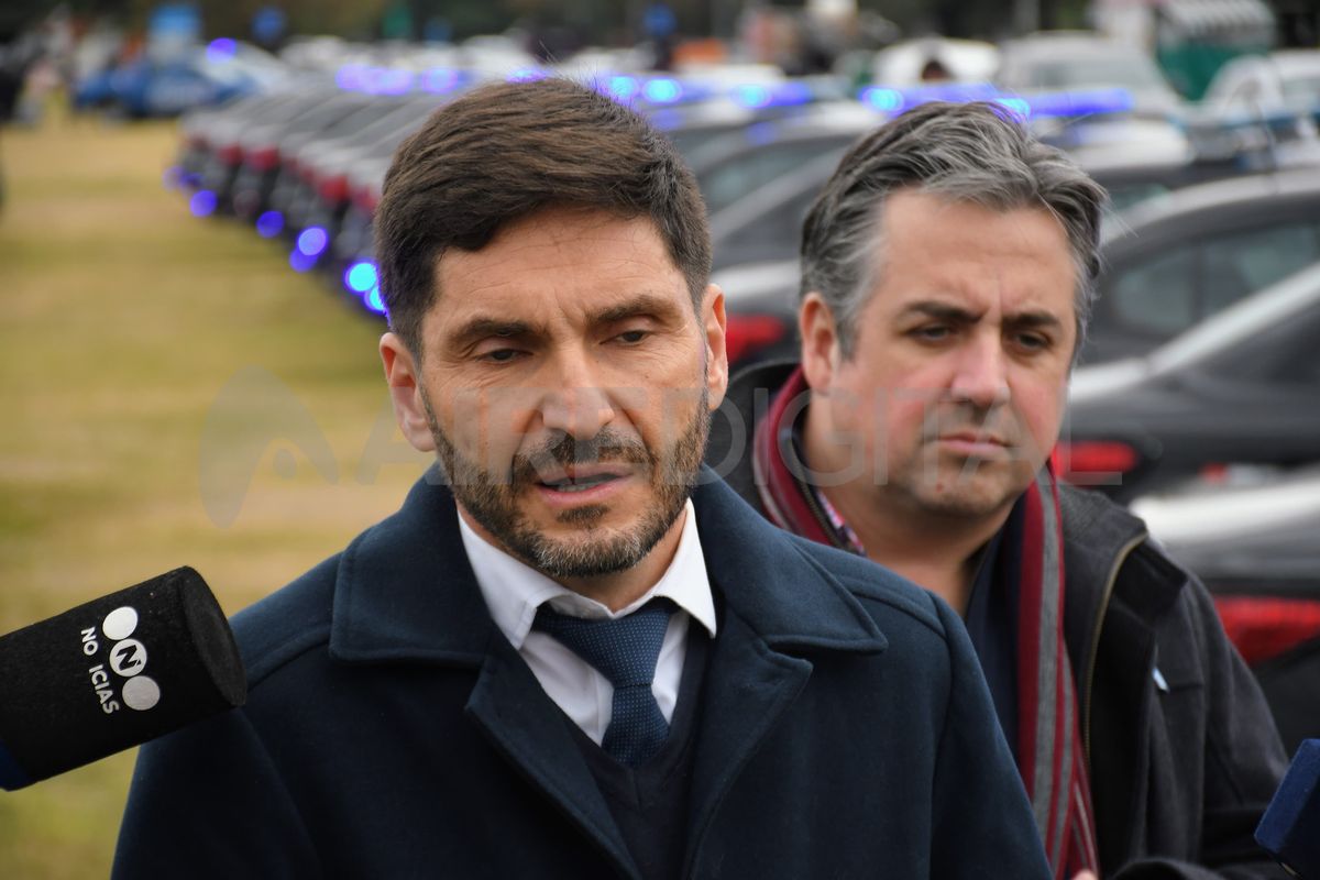 Pablo Cococcioni explicó que las herramientas extraordinarias para actuar frente a posibles casos graves de violencia en escuelas solo podrán ser utilizadas si el gobernador de la Provincia firma un decreto que declare el estado de emergencia. Pablo Cococcioni explicó que las herramientas extraordinarias para actuar frente a posibles casos graves de violencia en escuelas solo podrán ser utilizadas si el gobernador de la Provincia firma un decreto que declare el estado de emergencia.