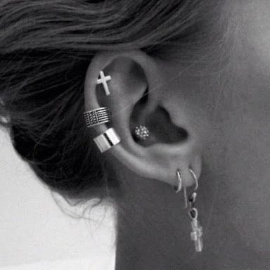 La última tendencia en piercings permite tener una obra de arte en las orejas