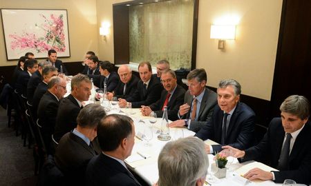 raid de reuniones con inversores en el primer dia de macri en nueva york raid de reuniones con inversores en el primer dia de macri en nueva york