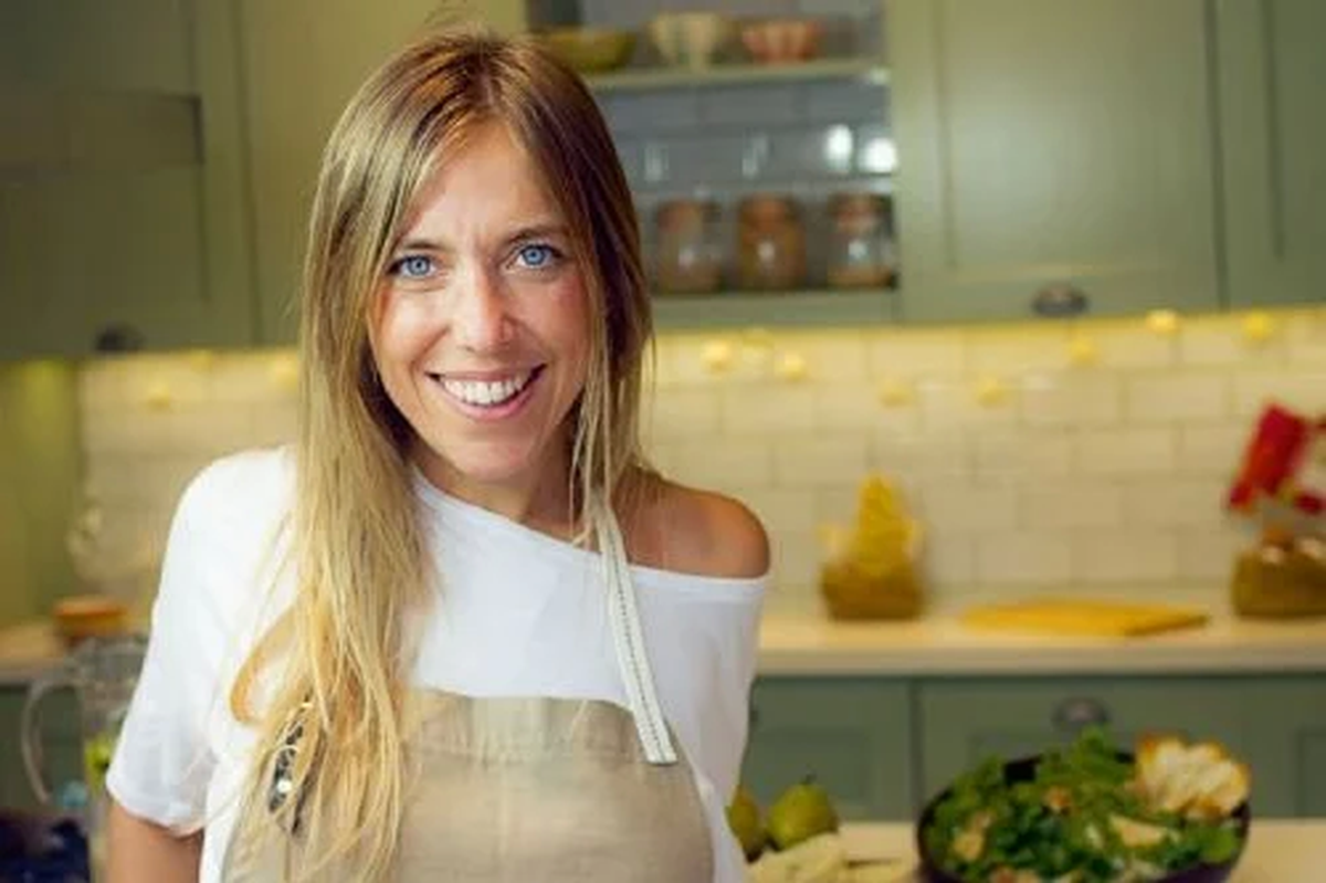 En medio del escándalo, Chantal Abad se apartó de Cocineros Argentinos.