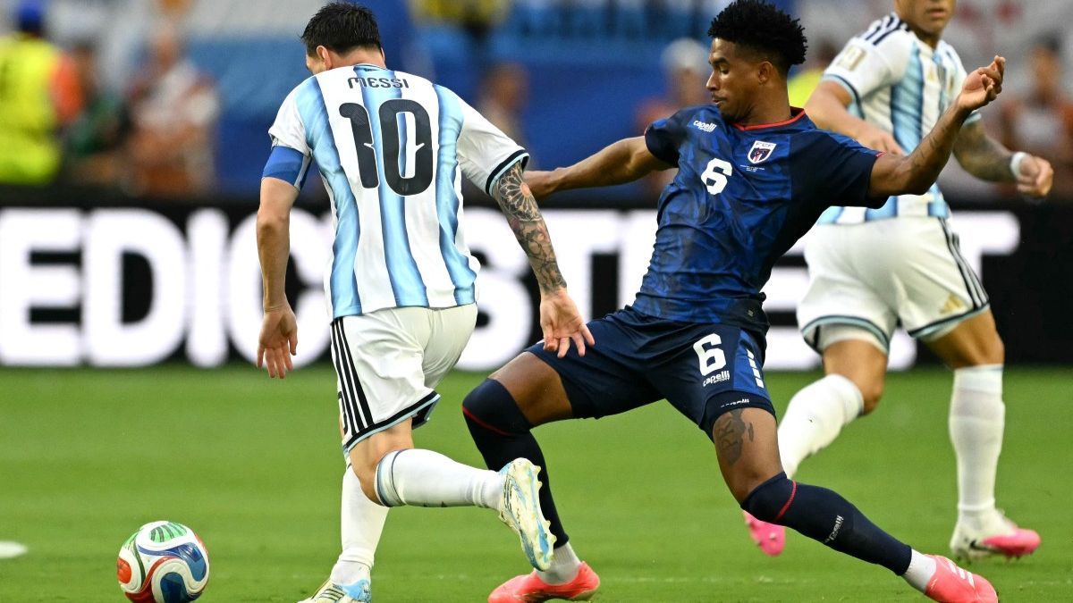 Messi volvió a abrir el camino para Argentina. Messi volvió a abrir el camino para Argentina.