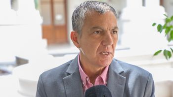 Juan Manuel Pusineri reclama que se garanticen instancias democráticas y participativas en la toma de decisiones en el Partido Justicialista de Santa Fe.