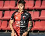 Paolo Goltz se perfila para ser titular en Colón ante Newells y Eduardo Domínguez volvería a jugar con línea de tres centrales. Paolo Goltz se perfila para ser titular en Colón ante Newells y Eduardo Domínguez volvería a jugar con línea de tres centrales.