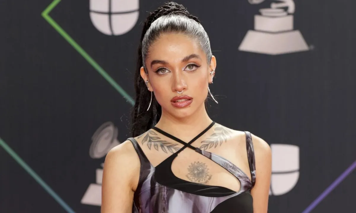 María Becerra habló del conflicto mediático entre Javier Milei y Lali Espósito. María Becerra habló del conflicto mediático entre Javier Milei y Lali Espósito.