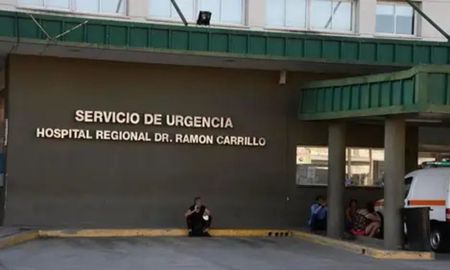 La mujer murió después de que su camilla tras prenderse fuego en Santiago del Estero. La mujer murió después de que su camilla tras prenderse fuego en Santiago del Estero.