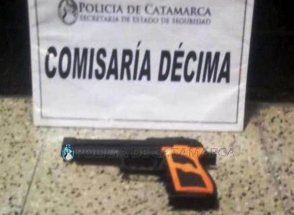 Pistola de juguete.jpg