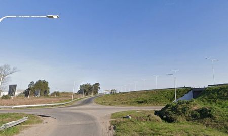 El hecho ocurrió en la colectora este de la Autopista Rosario-Santa Fe, a la altura de Capitán Bermúdez. Imagen ilustrativa. El hecho ocurrió en la colectora este de la Autopista Rosario-Santa Fe, a la altura de Capitán Bermúdez. Imagen ilustrativa.