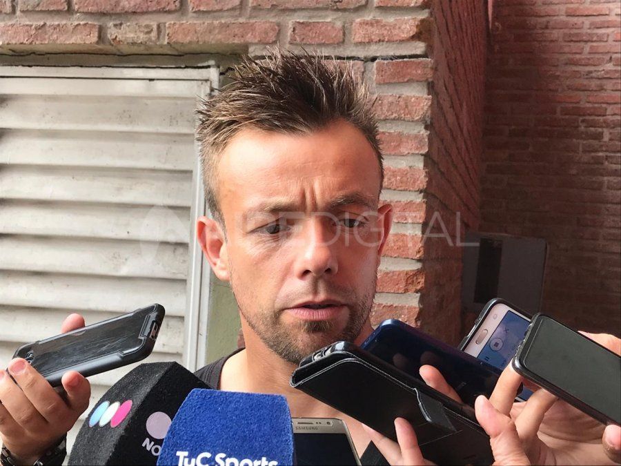 Nada para reprocharnos por la final, dijo Burián en la previa de Colón-Estudiantes (LP)