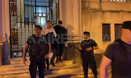 El vicepresidente de Colón, Horacio Darrás, se retira de Tribunales tras el juicio abreviado. El vicepresidente de Colón, Horacio Darrás, se retira de Tribunales tras el juicio abreviado.