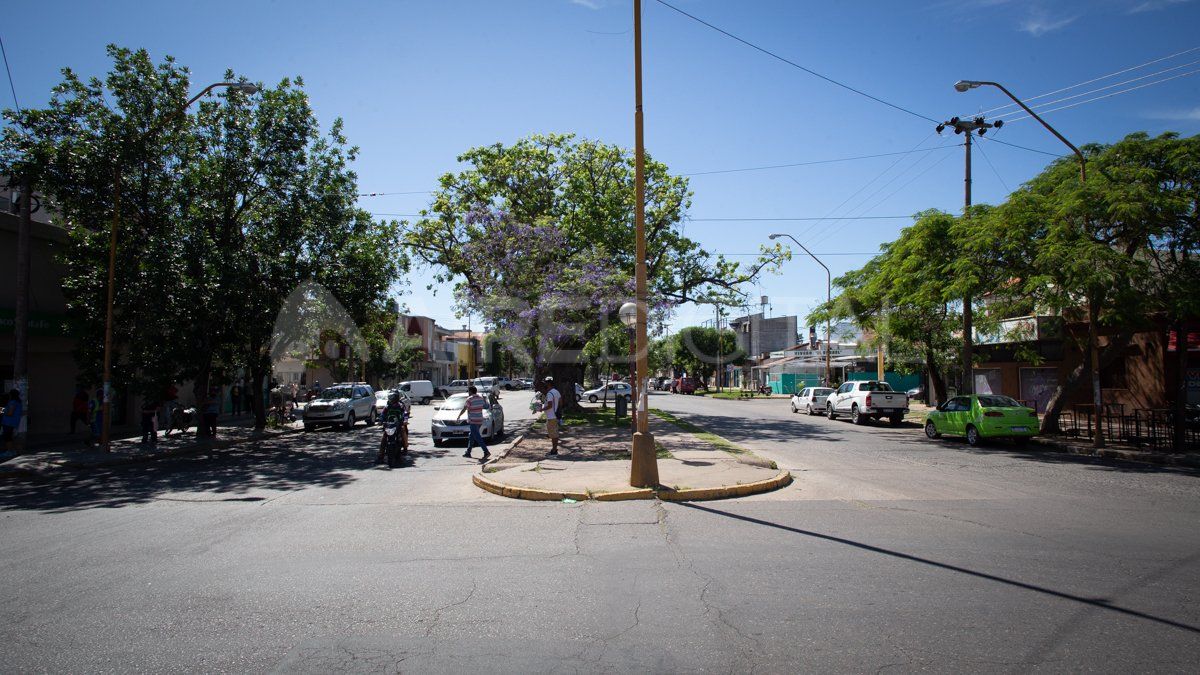 Tanto Leandro González como Juan José Saleme reconocieron que la idea es lograr los consensos y acuerdos cuanto antes, para poder lograr la sanción del plan. De todos modos, hay que esperar a ver qué sucede con el tratamiento del presupuesto municipal 2021 donde se destinan recursos para la puesta en valor de dicha arteria.