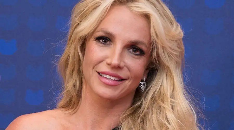 Britney Spears compartió un curioso video para agradecer el apoyo de sus fans.
