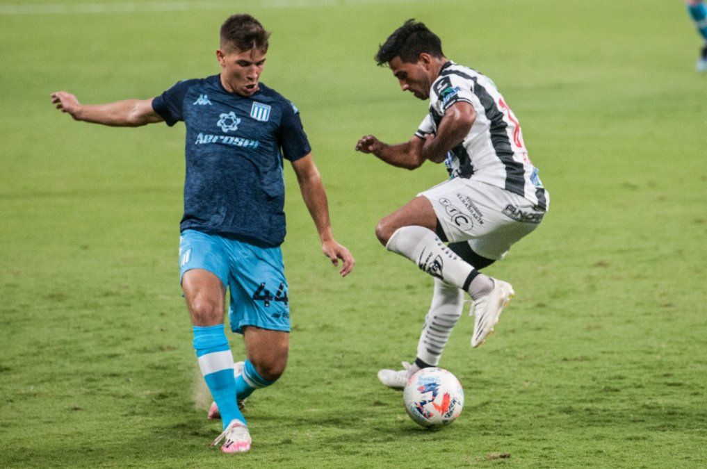 La Academia perdió un partido clave en Santiago del Estero y complicó sus chances de clasificación.