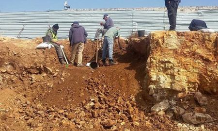 macabro hallazgo en jerusalen: restos de mujeres y ninos decapitados macabro hallazgo en jerusalen: restos de mujeres y ninos decapitados