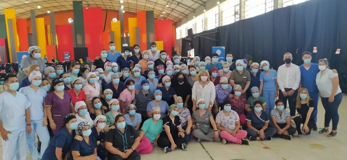 La ministra de salud de Nación visitó las instalaciones de la Esquina Encendida junto a las autoridades provinciales.