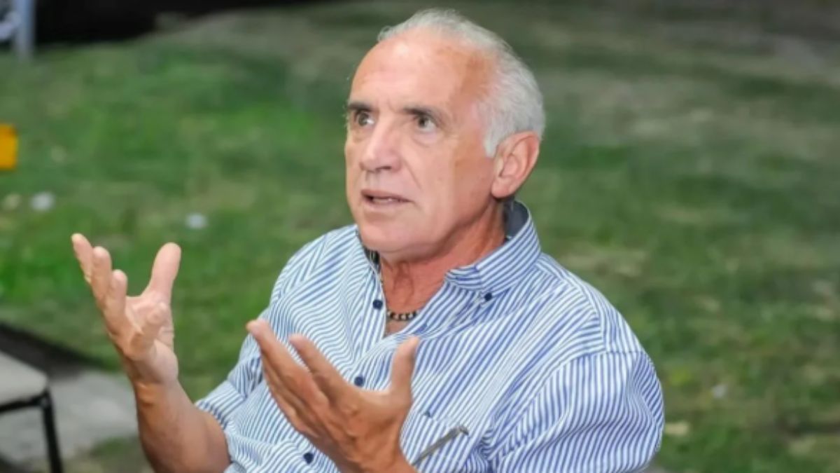 El médico Carlos Soriano, referente en bioética y autor de proyectos legislativos. El médico Carlos Soriano, referente en bioética y autor de proyectos legislativos.