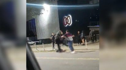 La brutal agresión quedó grabada en un video que se hizo viral.&nbsp;