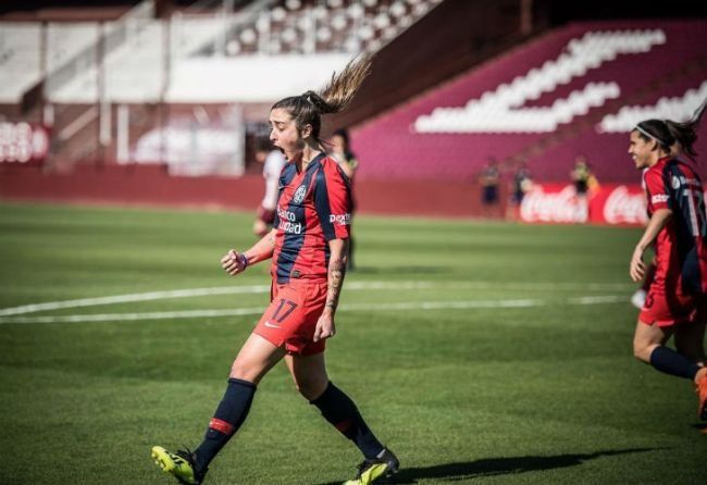 La santafesina Maca Sánchez tuvo un debut profesional soñado