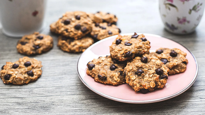 Galletas de avena y banana: saludables y deliciosas