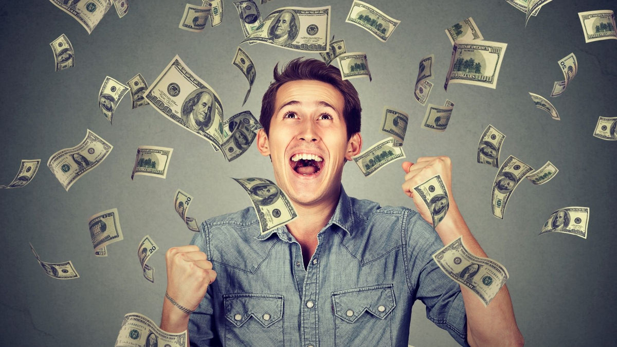 Soñar con ganar un premio en la lotería no significa que tengas que salir corriendo a comprar un boleto ni nada parecido.