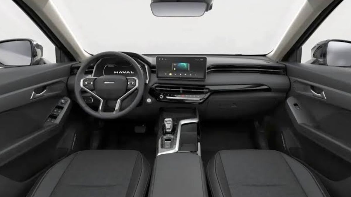 Presenta un motor híbrido de 194 CV, equipamiento de alta gama que incluye pantalla multimedia de 12,3 pulgadas y asistencias a la conducción (ADAS), además de un diseño moderno. Presenta un motor híbrido de 194 CV, equipamiento de alta gama que incluye pantalla multimedia de 12,3 pulgadas y asistencias a la conducción (ADAS), además de un diseño moderno.